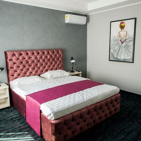 ZEN Hotel Focșani Buitenkant foto
